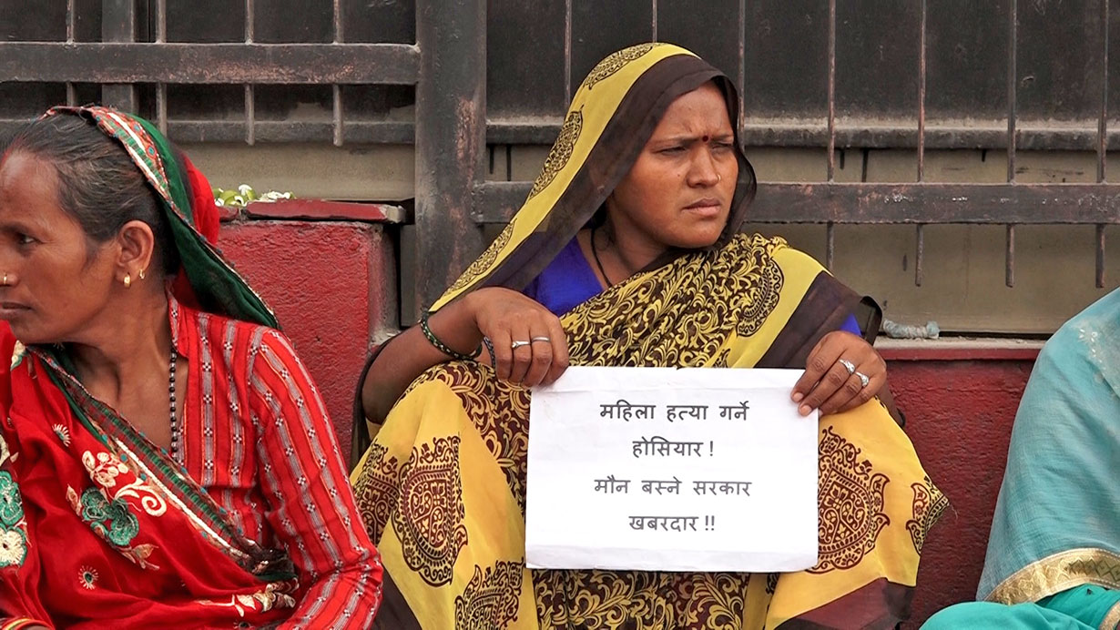 nakunni-and-nirmala-justice-for-protest-at-maitighar6
